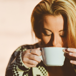 Klart att jag vill ha kaffe!