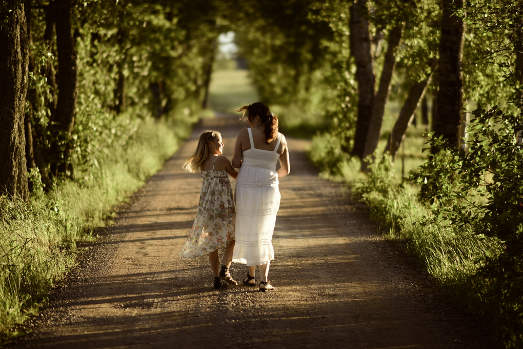 Mother & Daughter